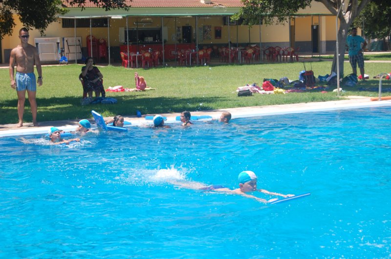 clasesnatacioneverano32.jpg