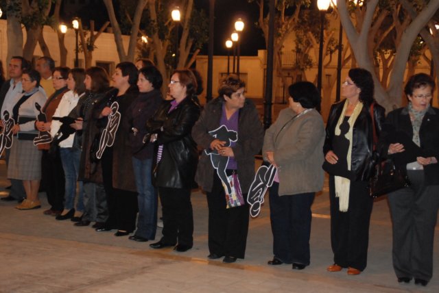 repartodesiliuetasfemeninas4.jpg